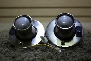 USED MOTORHOME SET OF 2 SWIVEL READING LIGHT FIXTURES FOR SALE