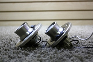 USED SET OF 2 SWIVEL READING LIGHT WITH ON/OFF SWITCH MOTORHOME PARTS FOR SALE