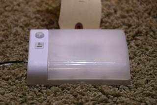 USED RV LED SD1510-PIR-R LIGHT FIXTURE FOR SALE